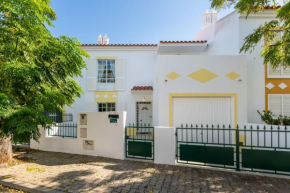 Cozy 3 BDR House Duplex With Patio by LovelyStay